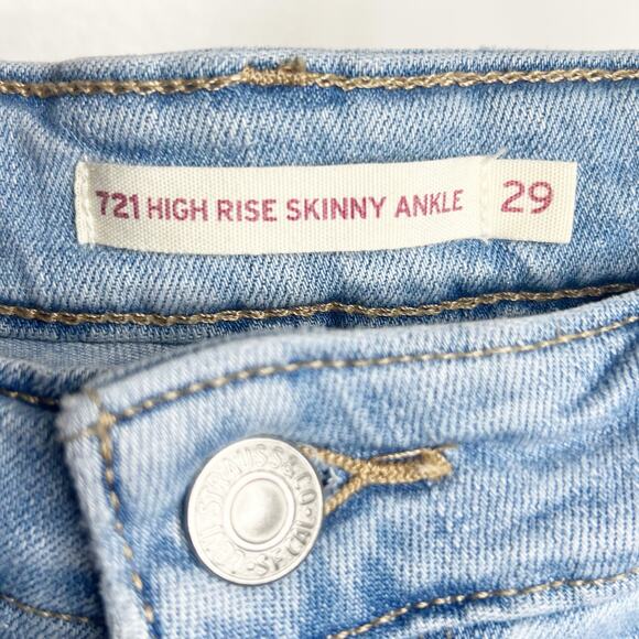 LEVI'S 721 High Rise Skinny Ankle Jeans Slimming Light Blue Wash Womens Size 29 - Picture 8 of 10